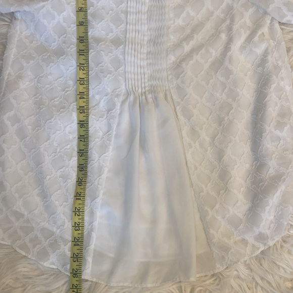 Cato 1946 White Geometric Print Cold Shoulder Blouse Size Small - Picture 5 of 7